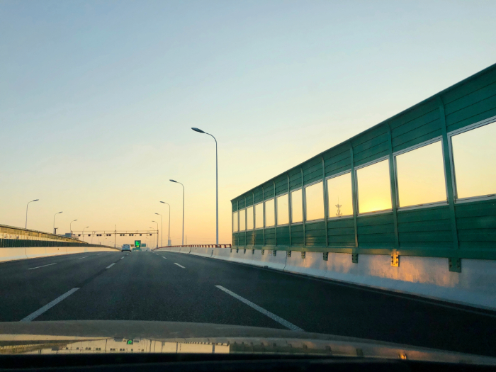 Window Tint for Highway Driving in Massachusetts: Is It Worth It?